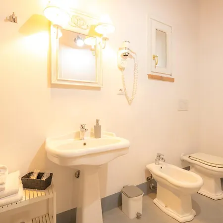 Alloggio per agriturismo Le Cascatelle Saturnia